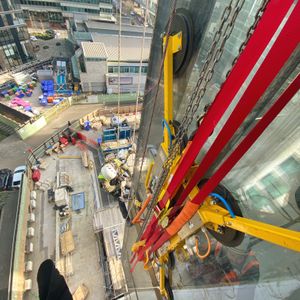 South Quay Plaza project, SQP4, Glass replacement